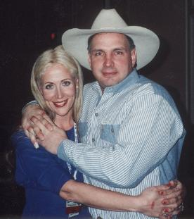 Melissa McConnell & Garth Brooks