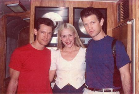 Randy Travis, Melissa McConnell, & Chris Isaak